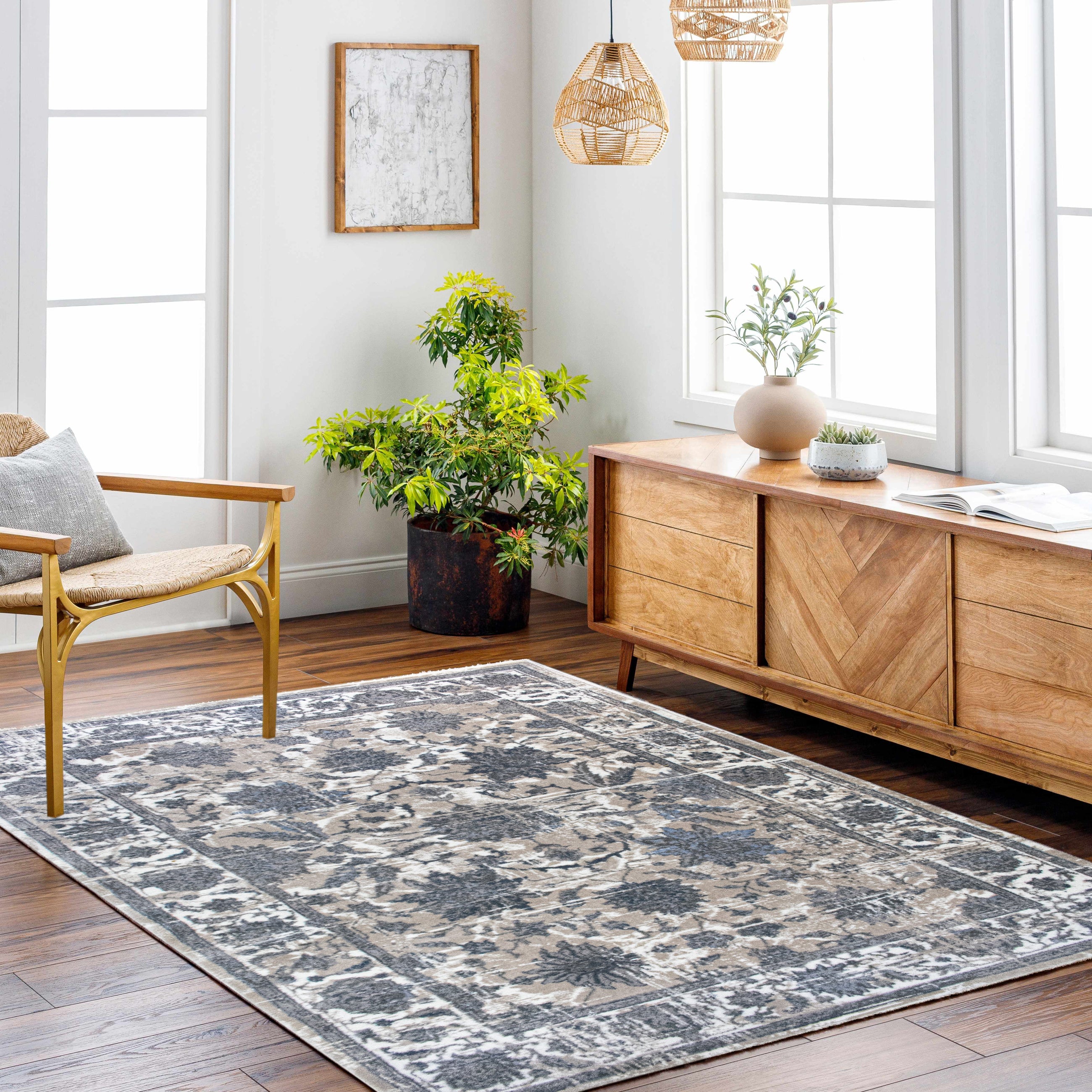 ROY's Home East Design Vintage effect Area Rugs,