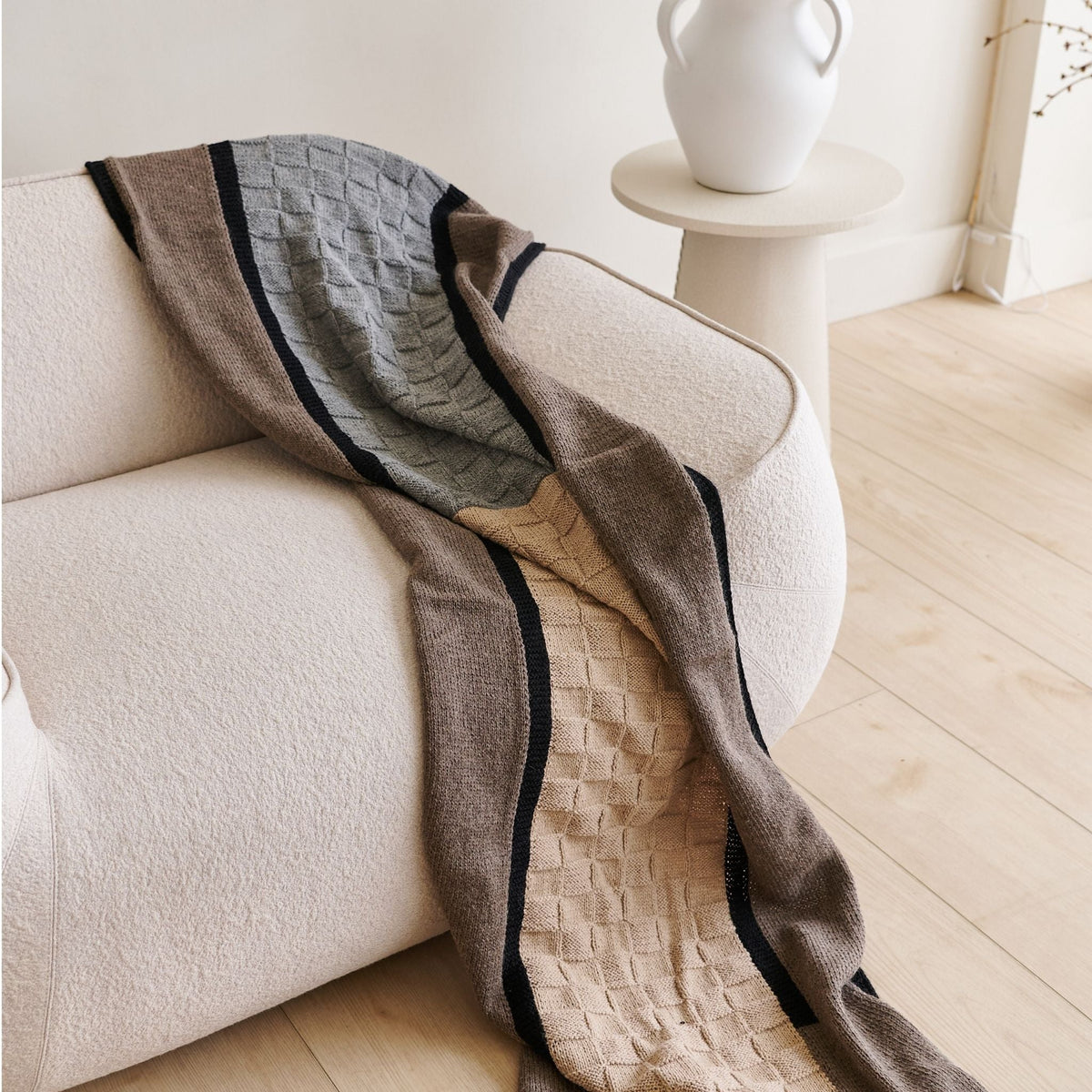 Muhu brown gray hand knitted alpaca blanket shawl – One Affirmation