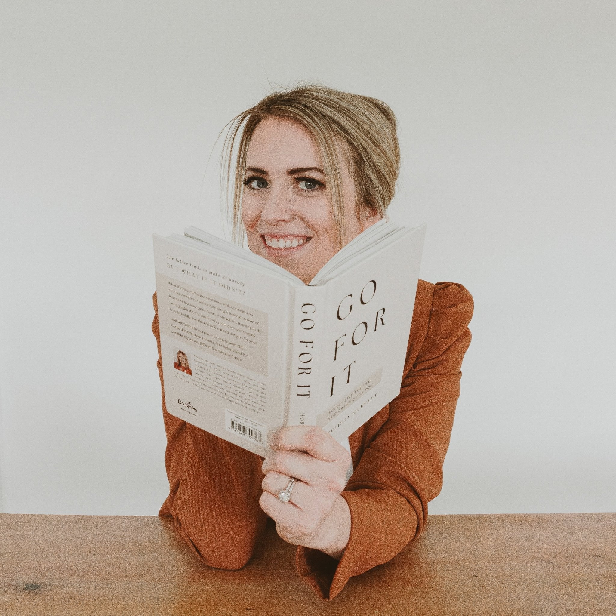 Christian devotional empowering women to boldly live with God