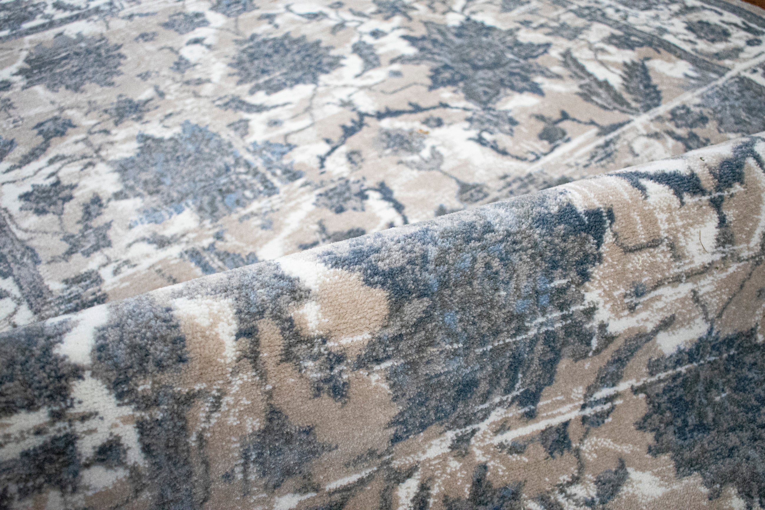 ROY's Home East Design Vintage effect Area Rugs,