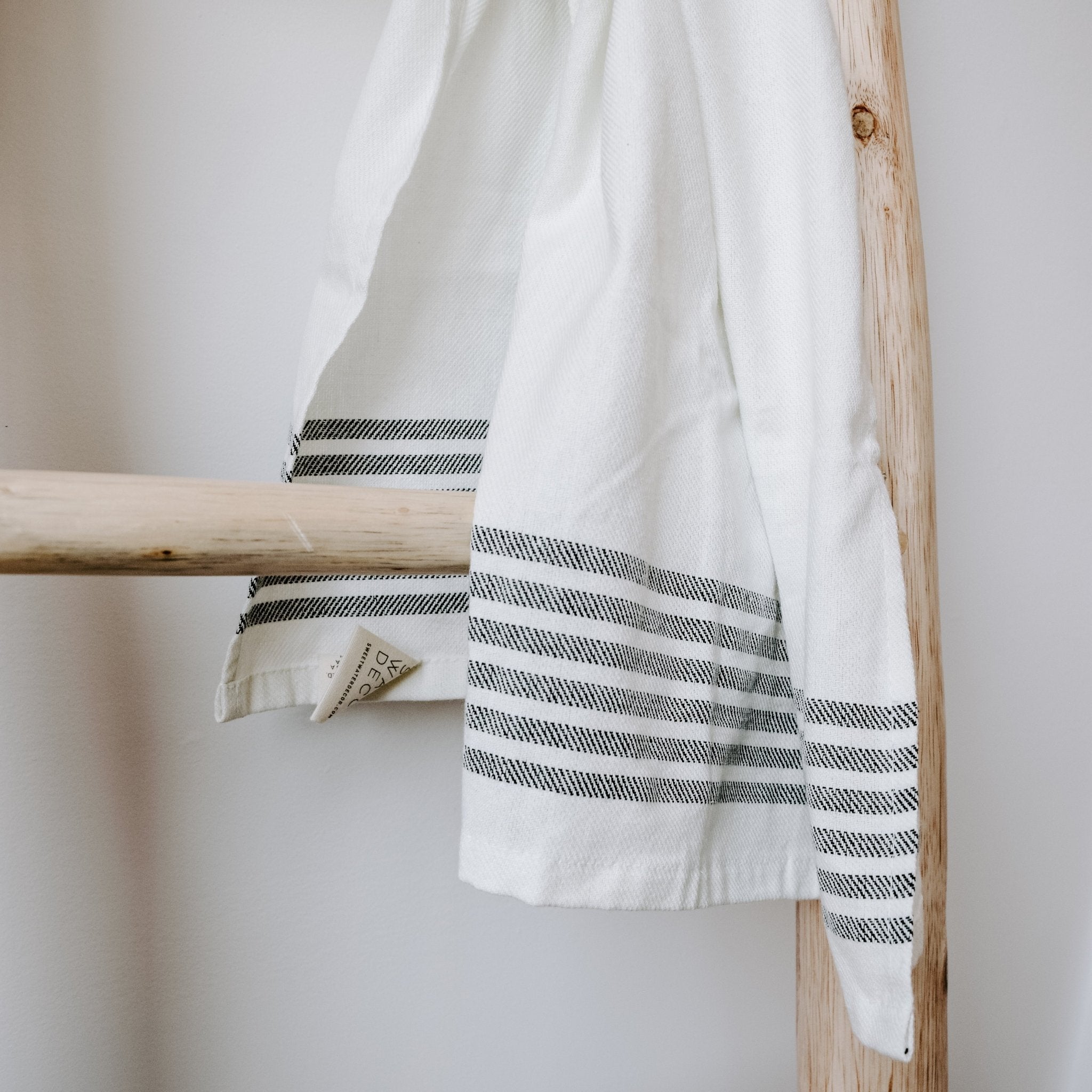 Striped Tea Towel – Six Stripes Design
