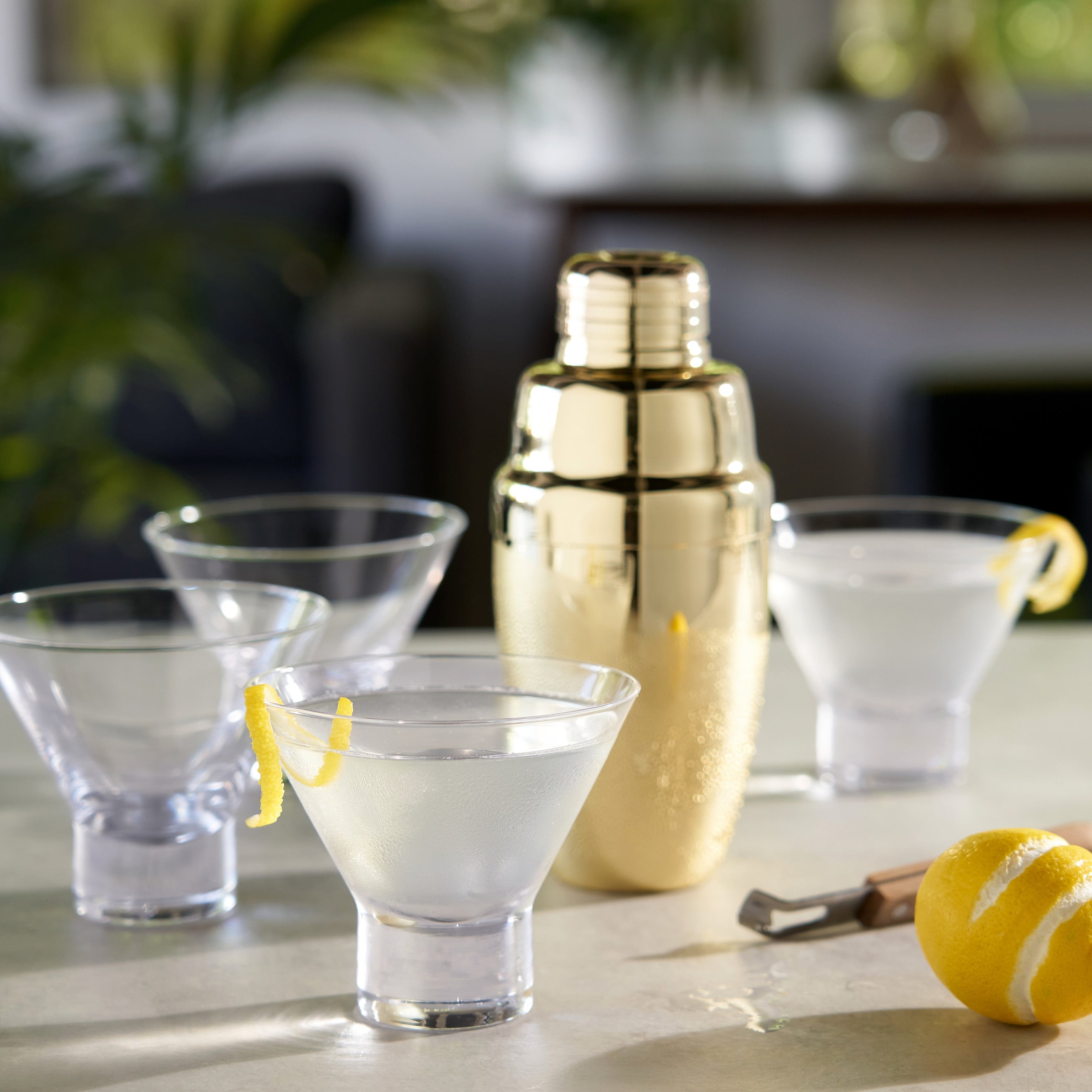 Close-up of heavy base stemless martini glass filled with cocktail