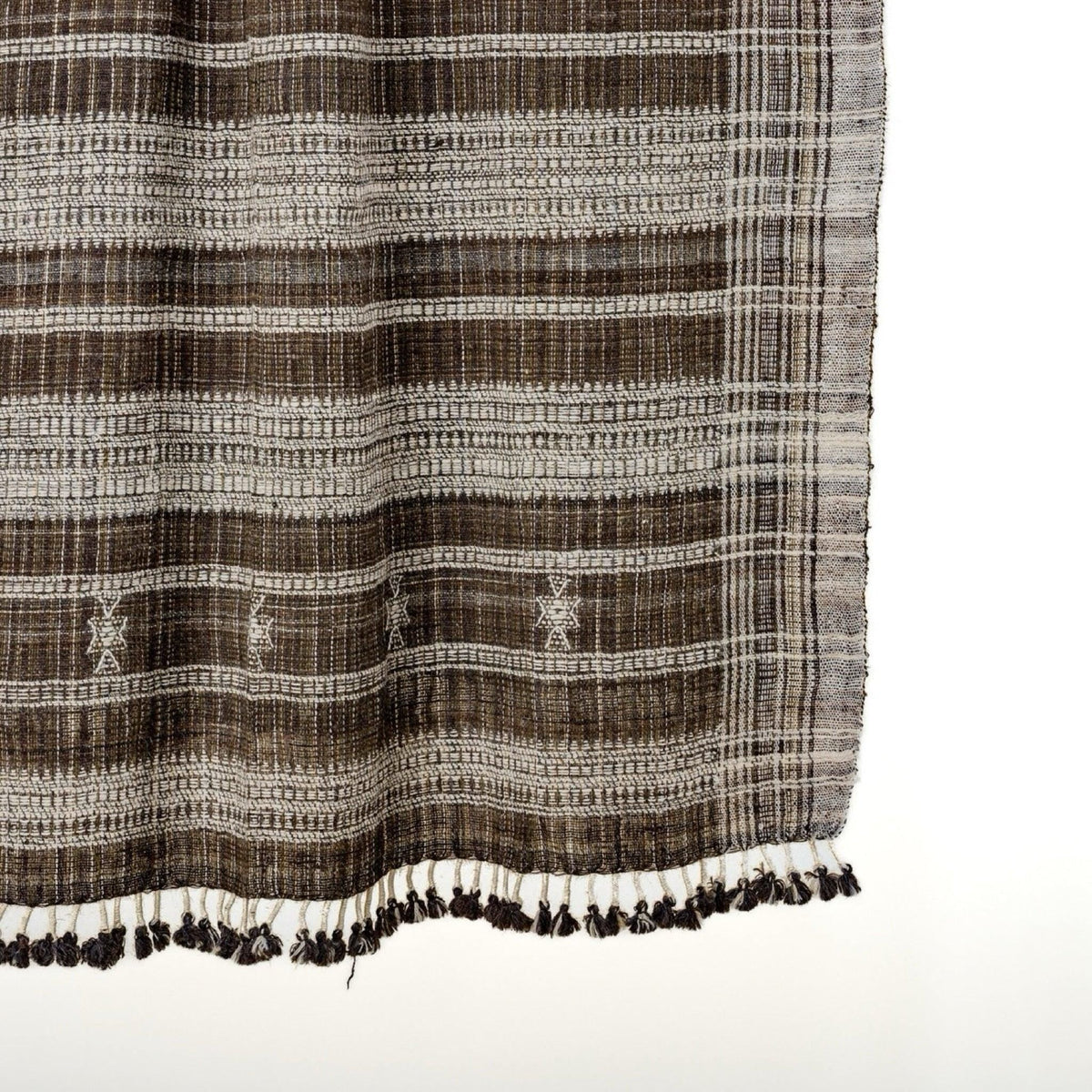 Sphene brown handwoven Indian wool throw blanket – view 2