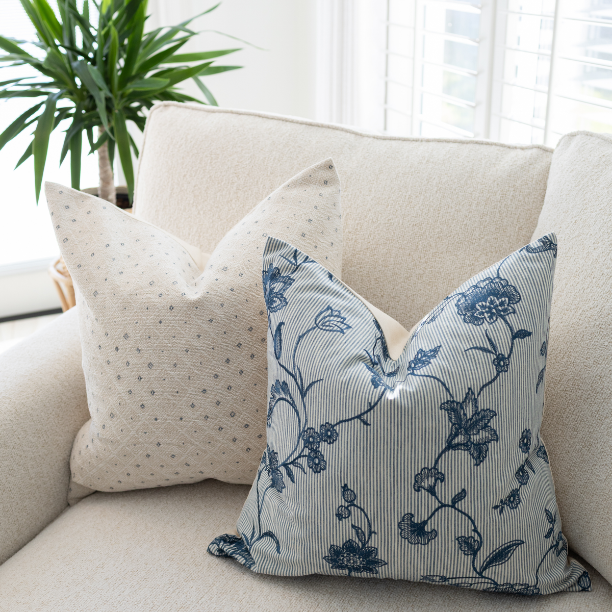 Veera blue and white floral pillow cover, view 3