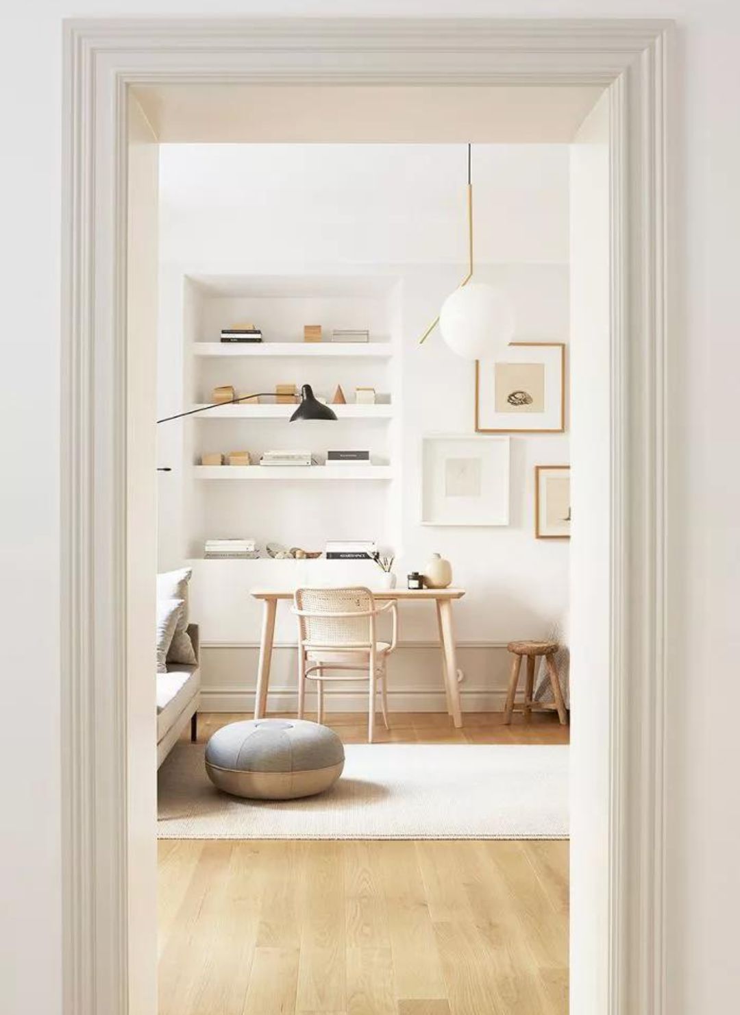 How to Decorate Your Home On A Budget
