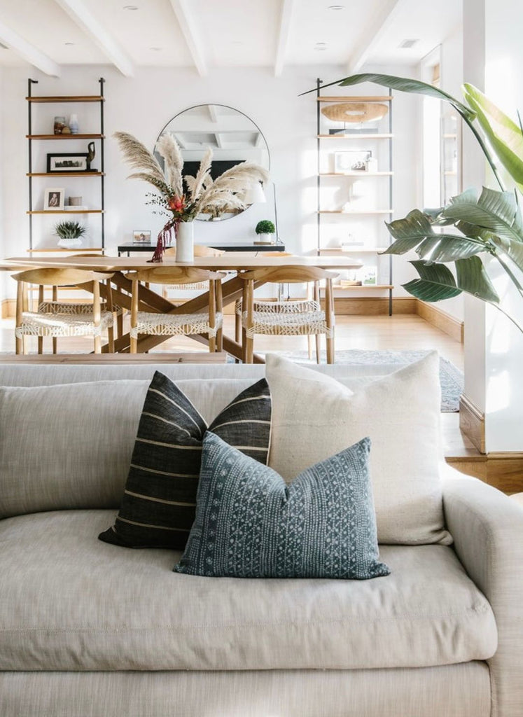 How To Put Together Throw Pillow Sets Like A Pro