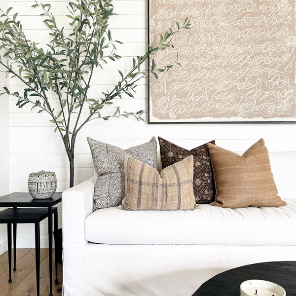 The Great Throw Pillow Debate: How Many Pillows Do You Put on the Couch?
