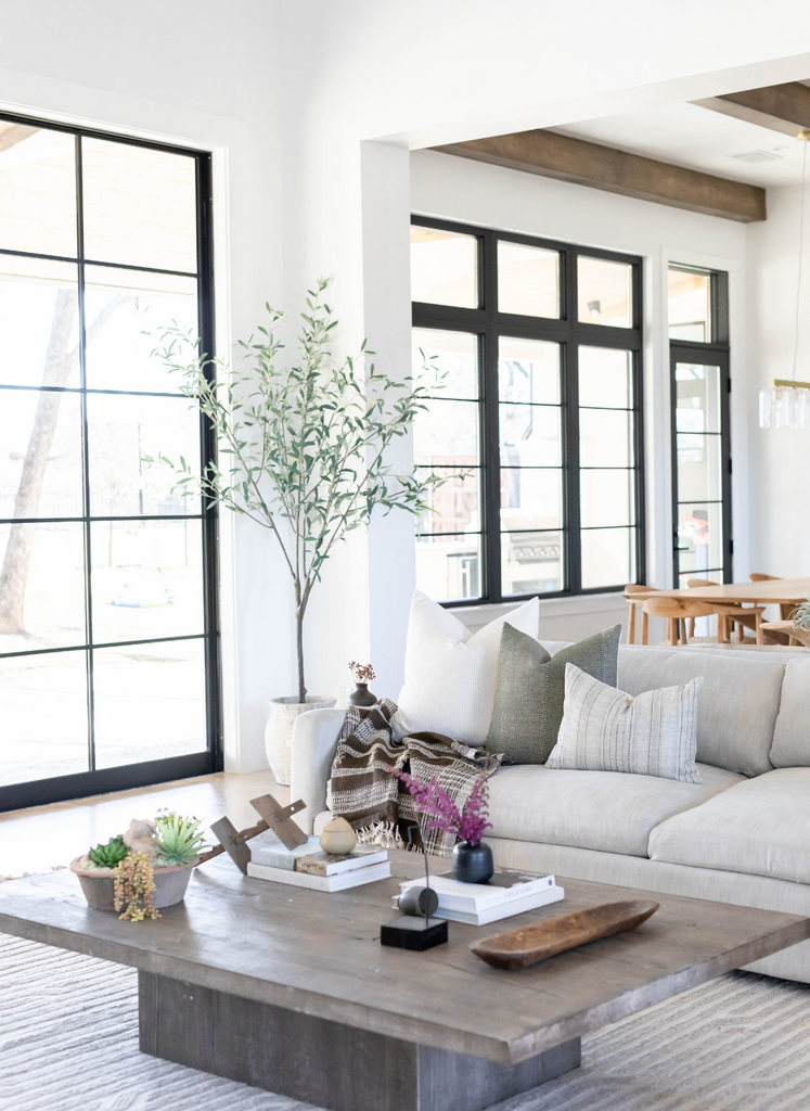 Simple and Easy Ways To Update Your Living Room Decor
