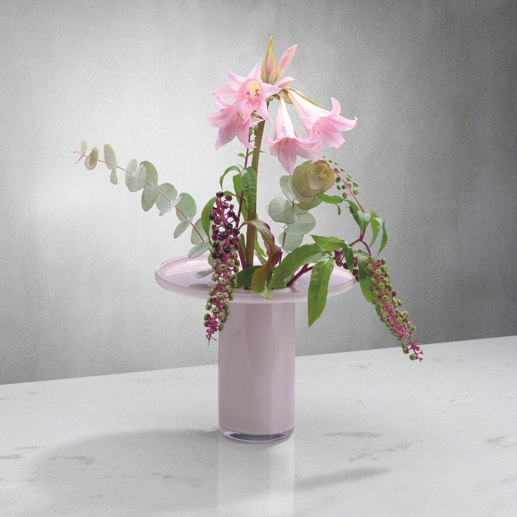 Nude Bloom Cake Stand with Dome