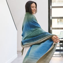 Lake Moss handwoven merino throw blanket in blue green – One Affirmation