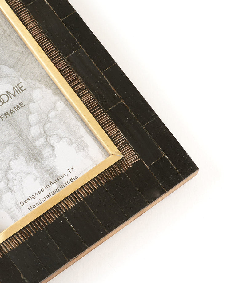 Handcrafted 4×6 black and gold photo frame by Matr Boomie