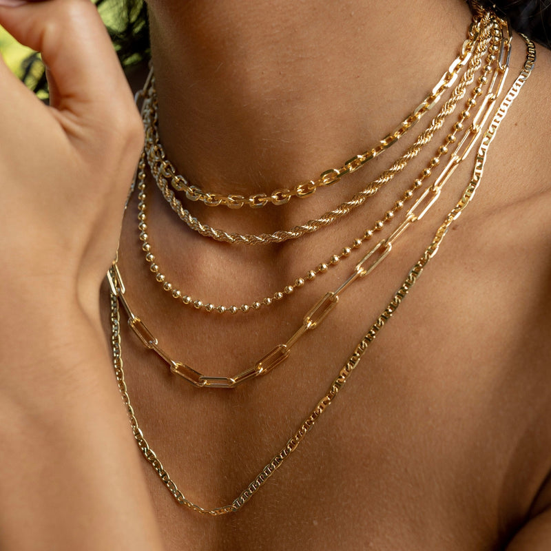 Minimalist paper clip chain necklace by Sahira Jewelry