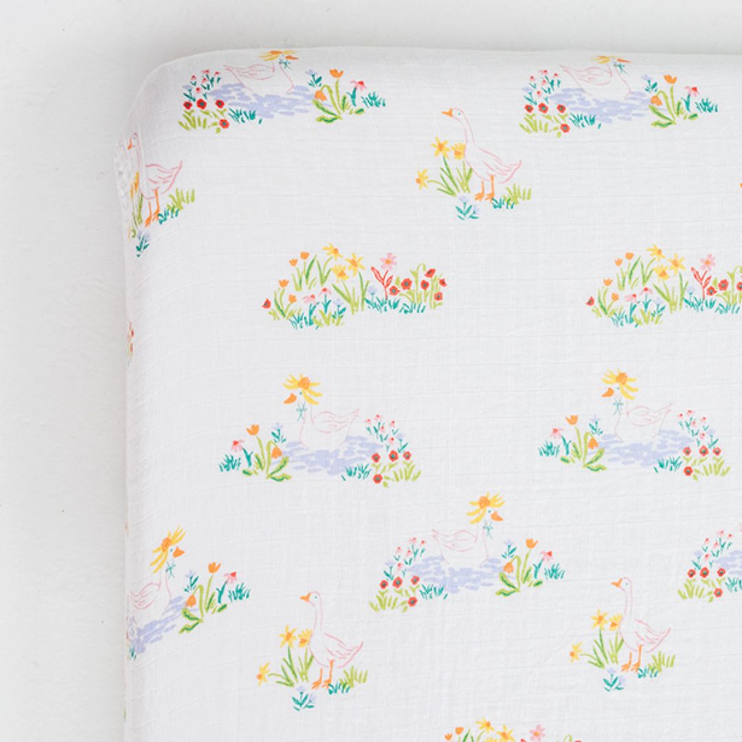 Garden Goose Crib Sheet – 100% Cotton Muslin