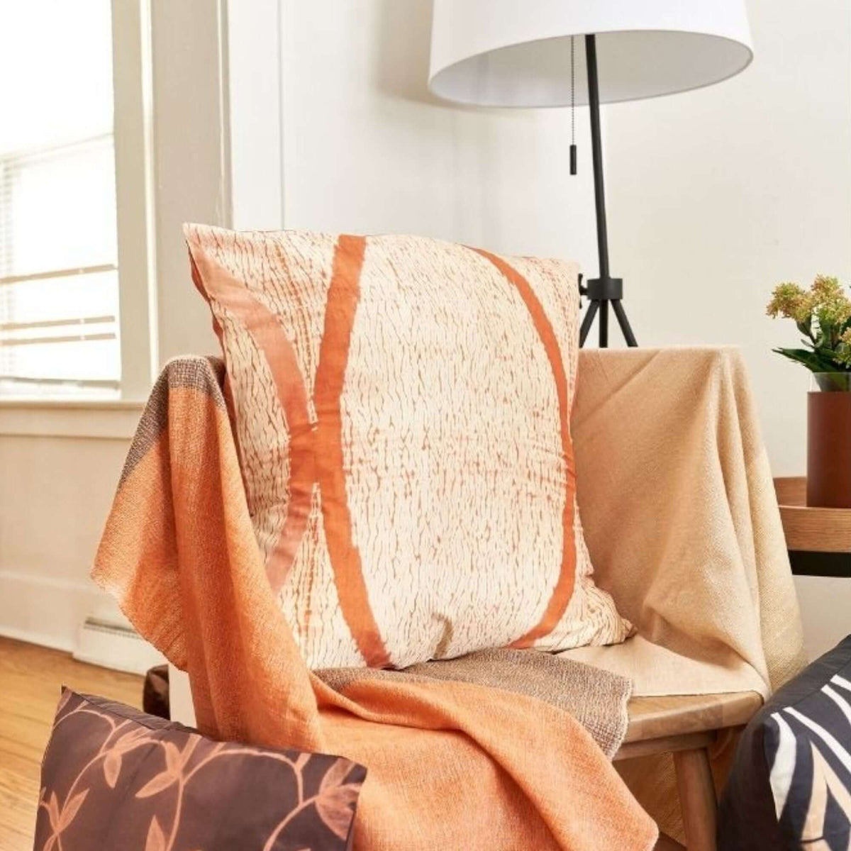 Arc Coral shibori print mulberry silk pillow cover, 20x20 – One Affirmation