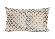 Quinn Pillow Cover