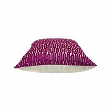Emery Fuchsia Geometric Velvet Pillow Cover – view 2