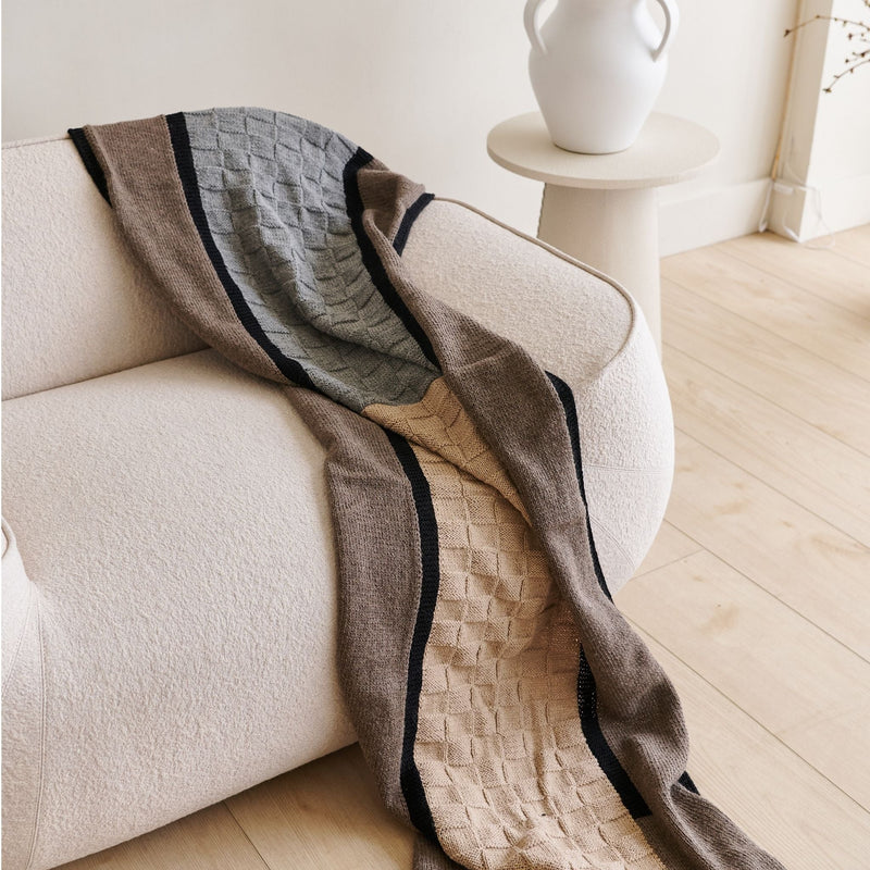 Muhu brown gray hand knitted alpaca blanket shawl – One Affirmation