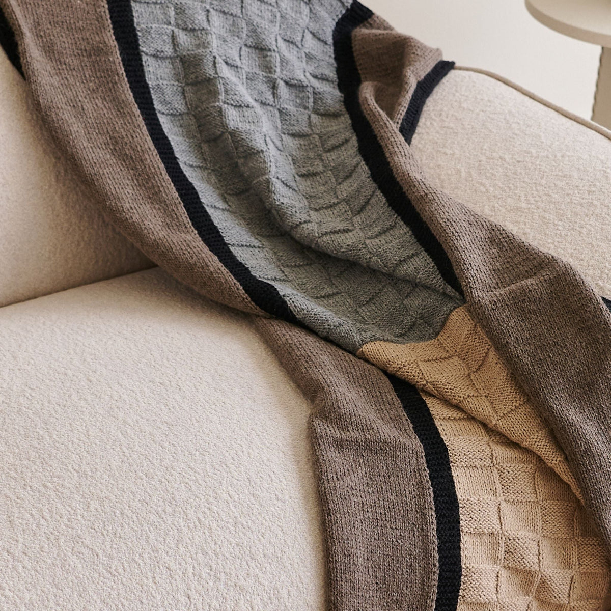Muhu brown gray hand knitted alpaca blanket shawl – One Affirmation