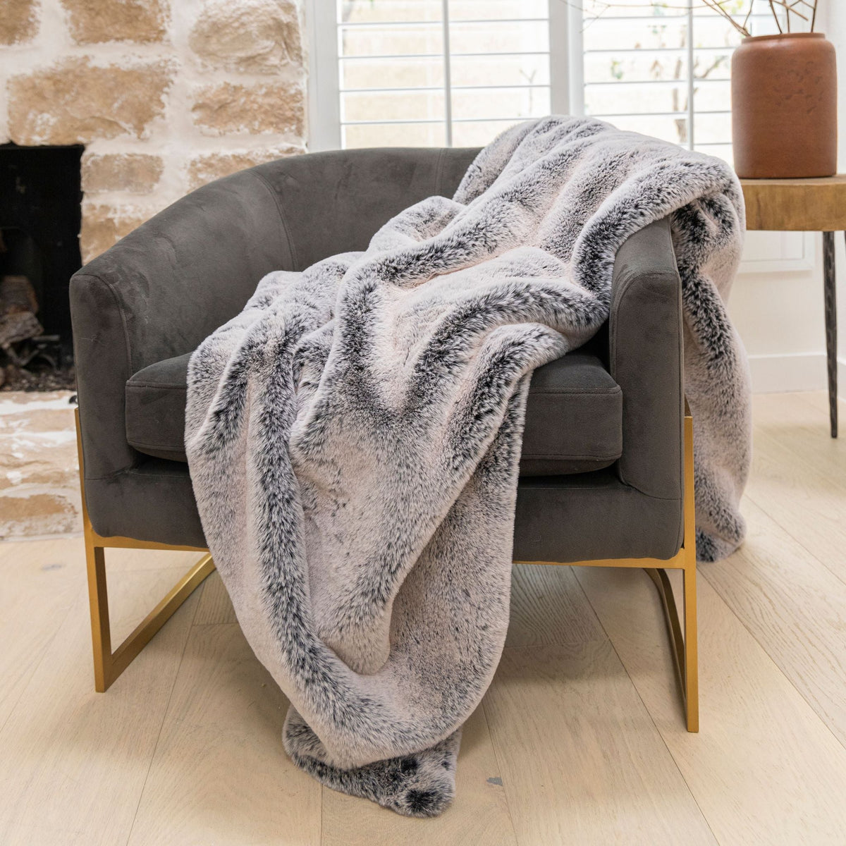 Luxxe Faux Mink Blanket