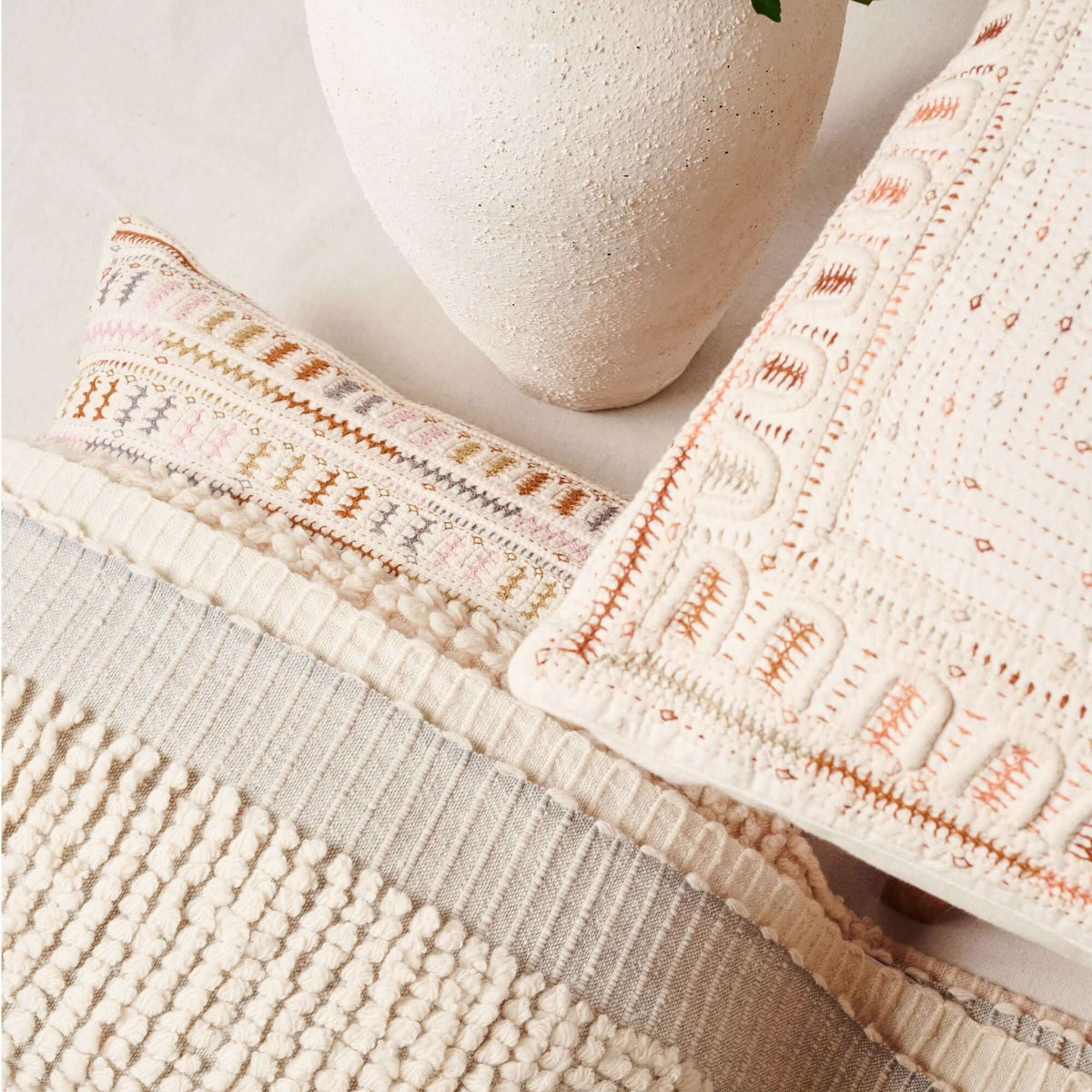 Butterscotch white textured plush merino handloom throw – One Affirmation