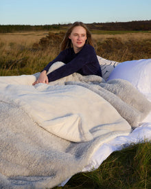 Breathable Faux Fur Comforter Bundle