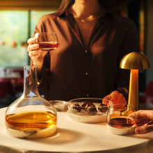 Sleek geometric decanter with cooling marble base – NUDE