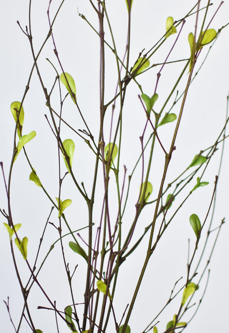 Artificial greenery stems with 30 leaves on wired branches