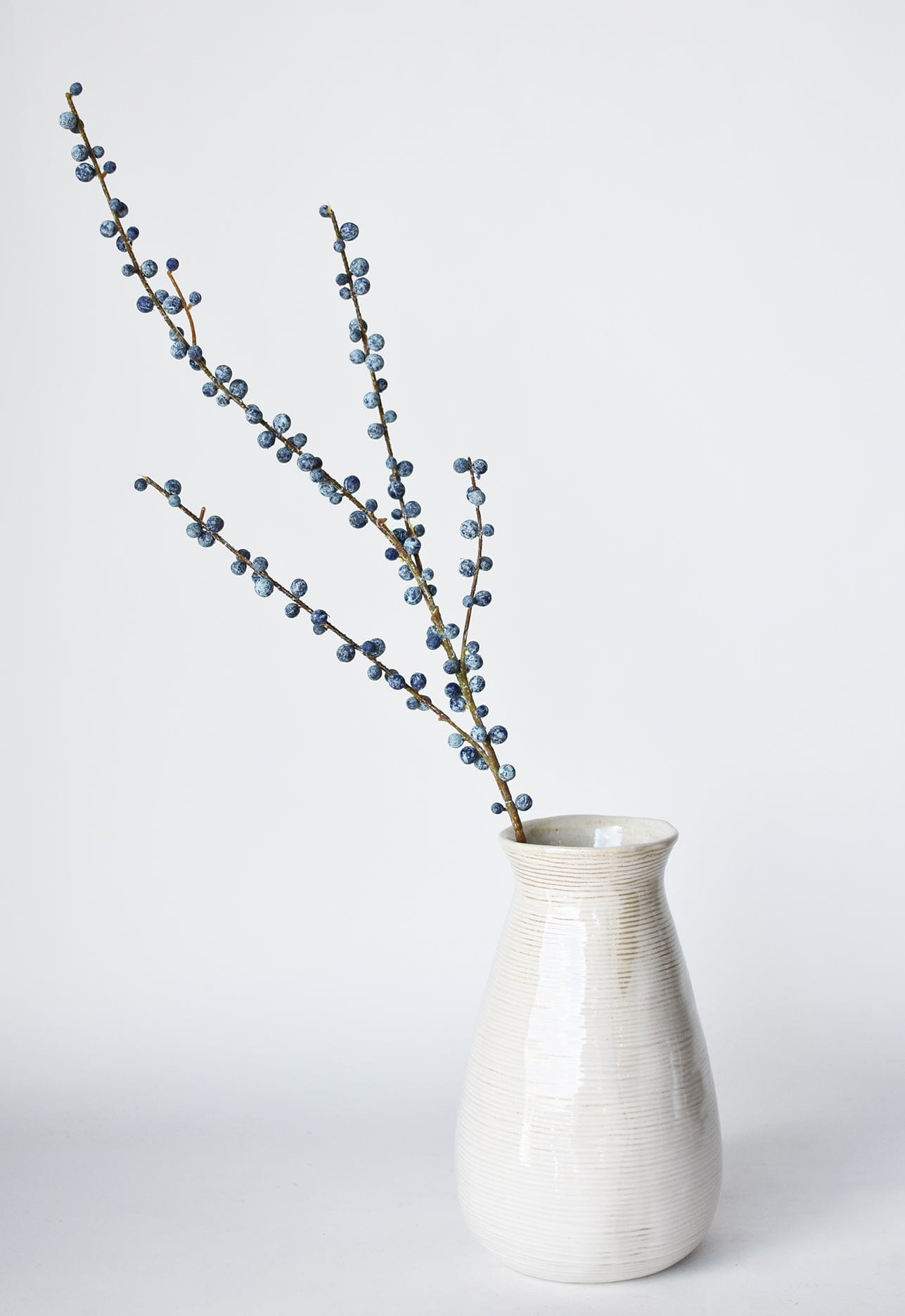 28" Artificial Blue Berry Stem