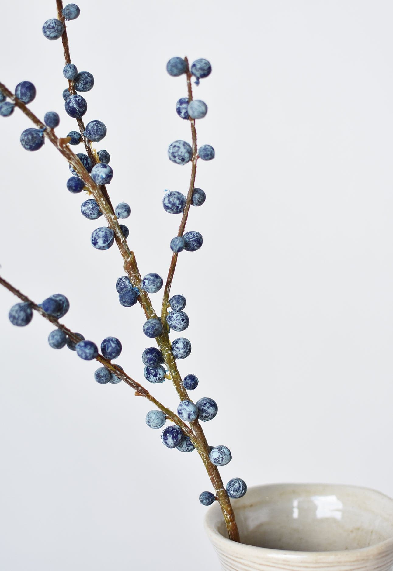 28" Artificial Blue Berry Stem