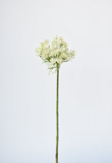 Artificial white Queen Anne’s Lace stem for floral arrangements