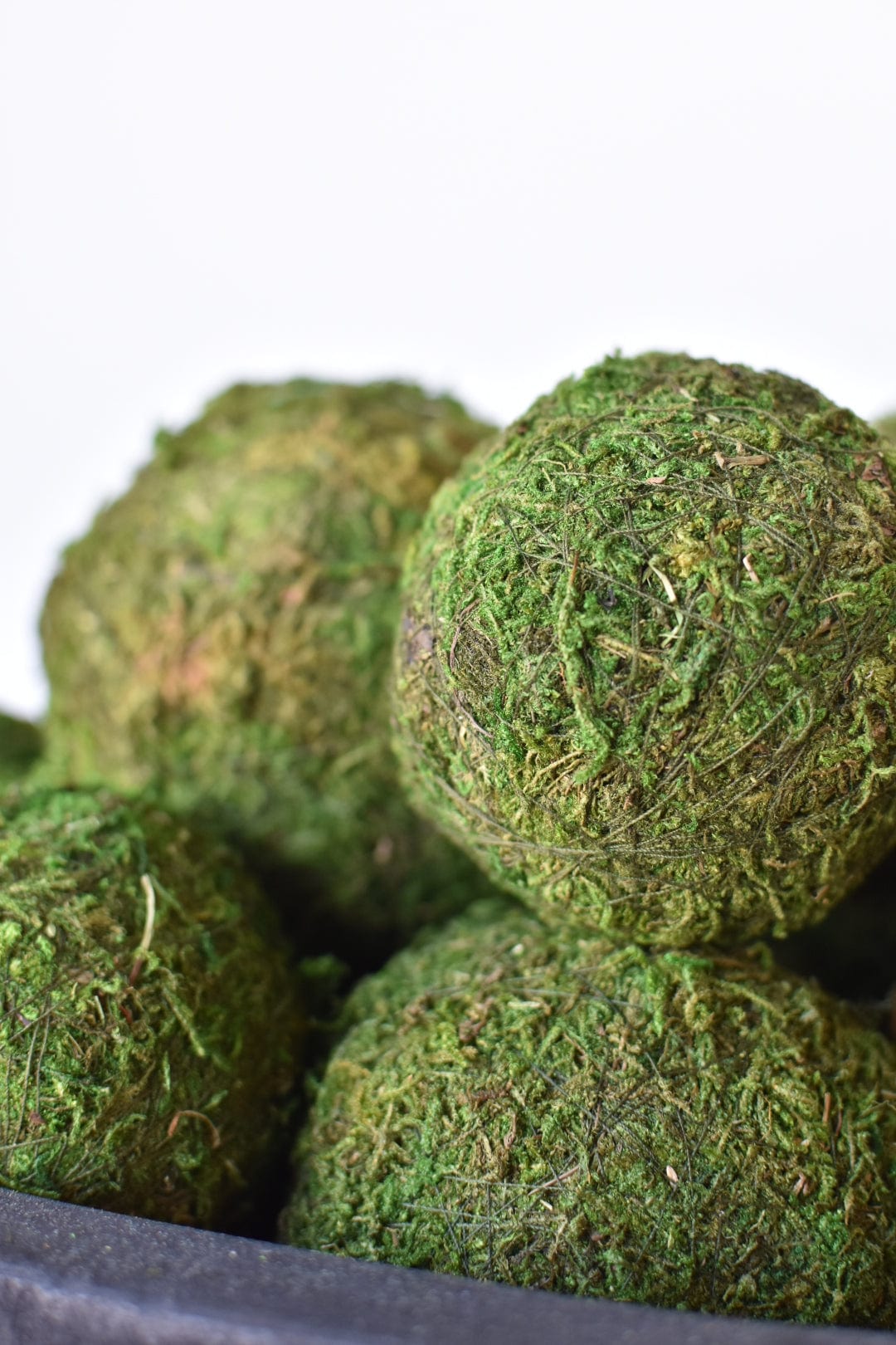 Natural 3 inch moss balls accent for bowls and trays