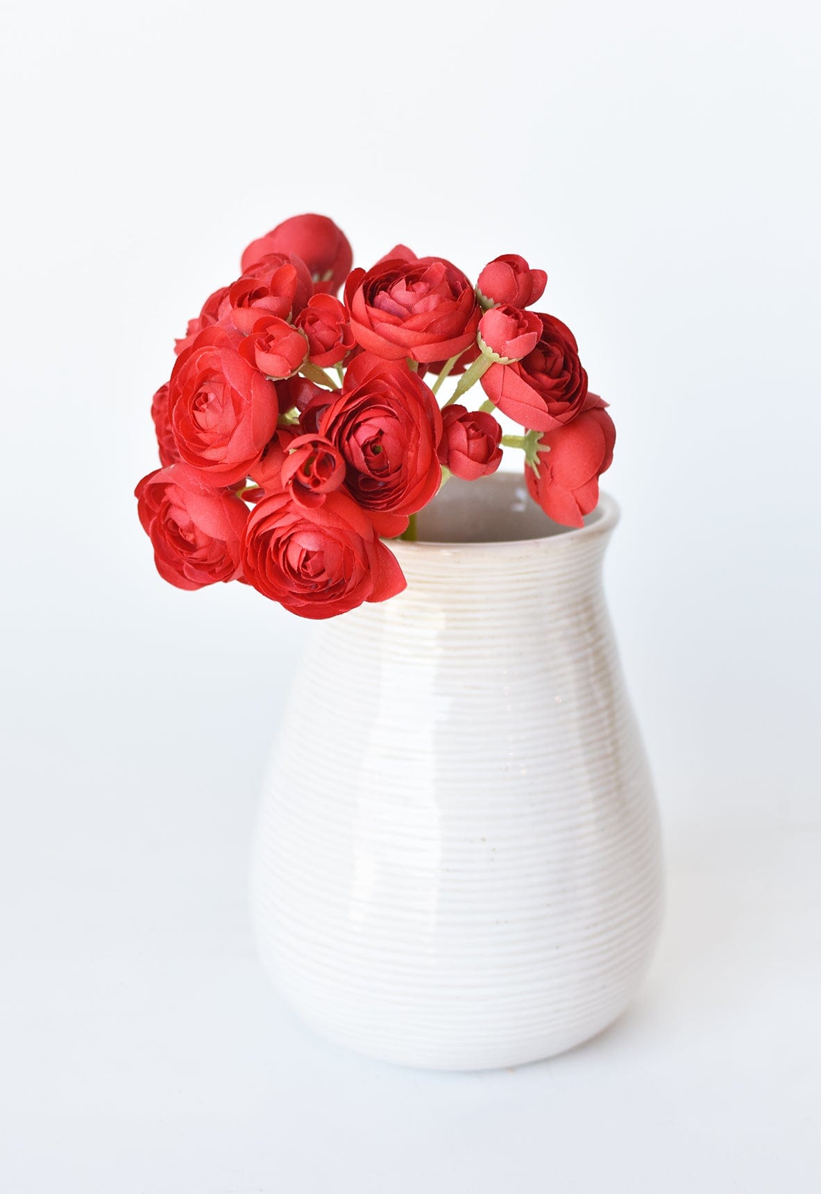 Red Ranunculus Stem Bundle