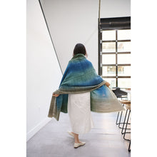 Lake Moss handwoven merino throw blanket in blue green – One Affirmation