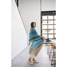 Lake Moss handwoven merino throw blanket in blue green – One Affirmation