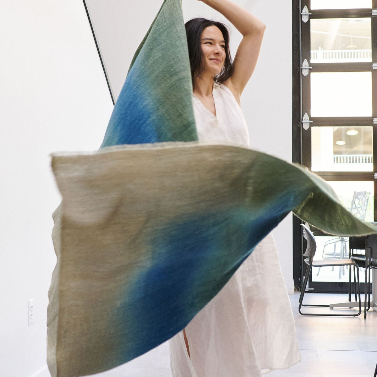 Lake Moss handwoven merino throw blanket in blue green – One Affirmation