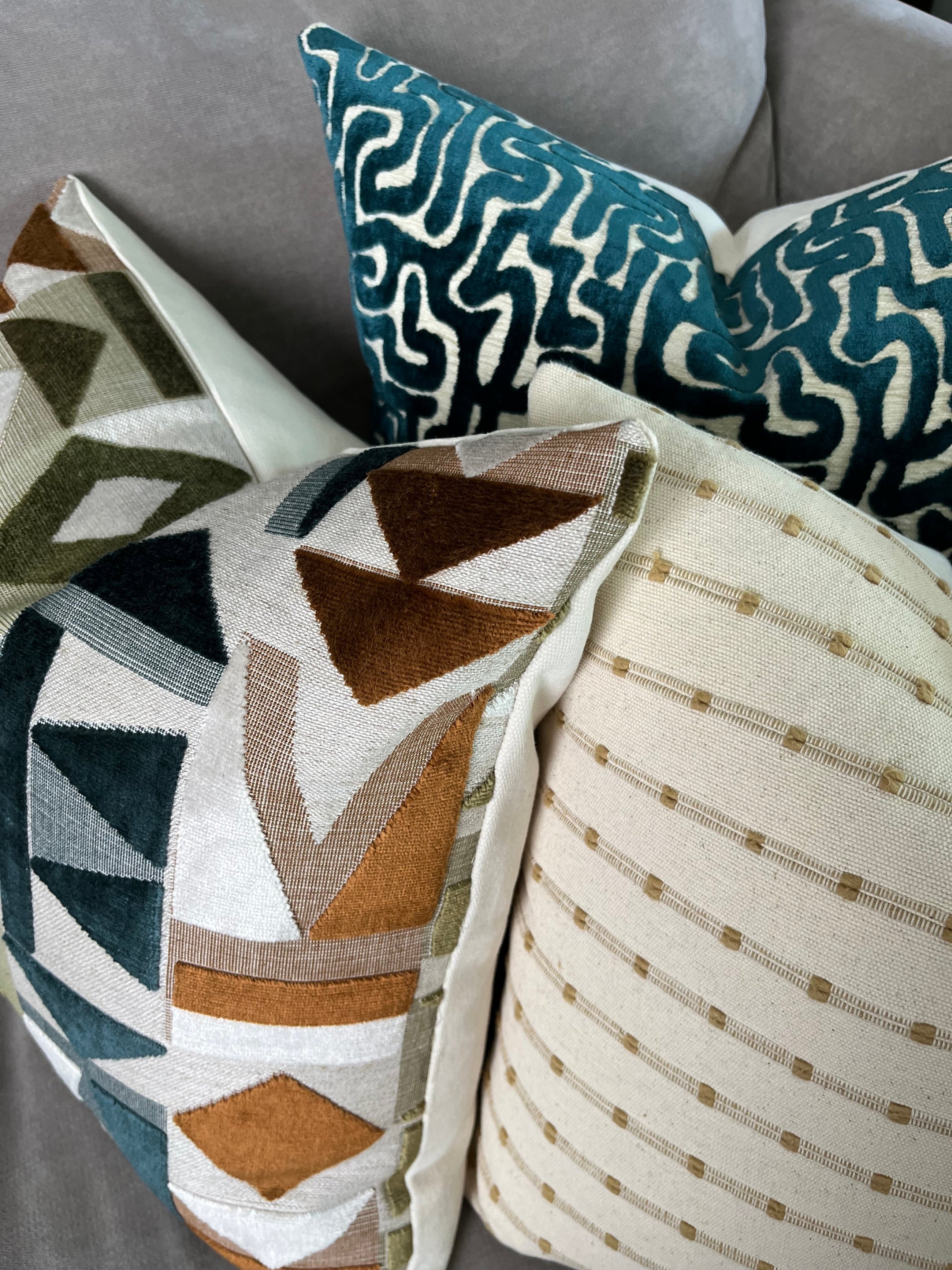 Margot Teal Maze Velvet Pillow Cover – view 4