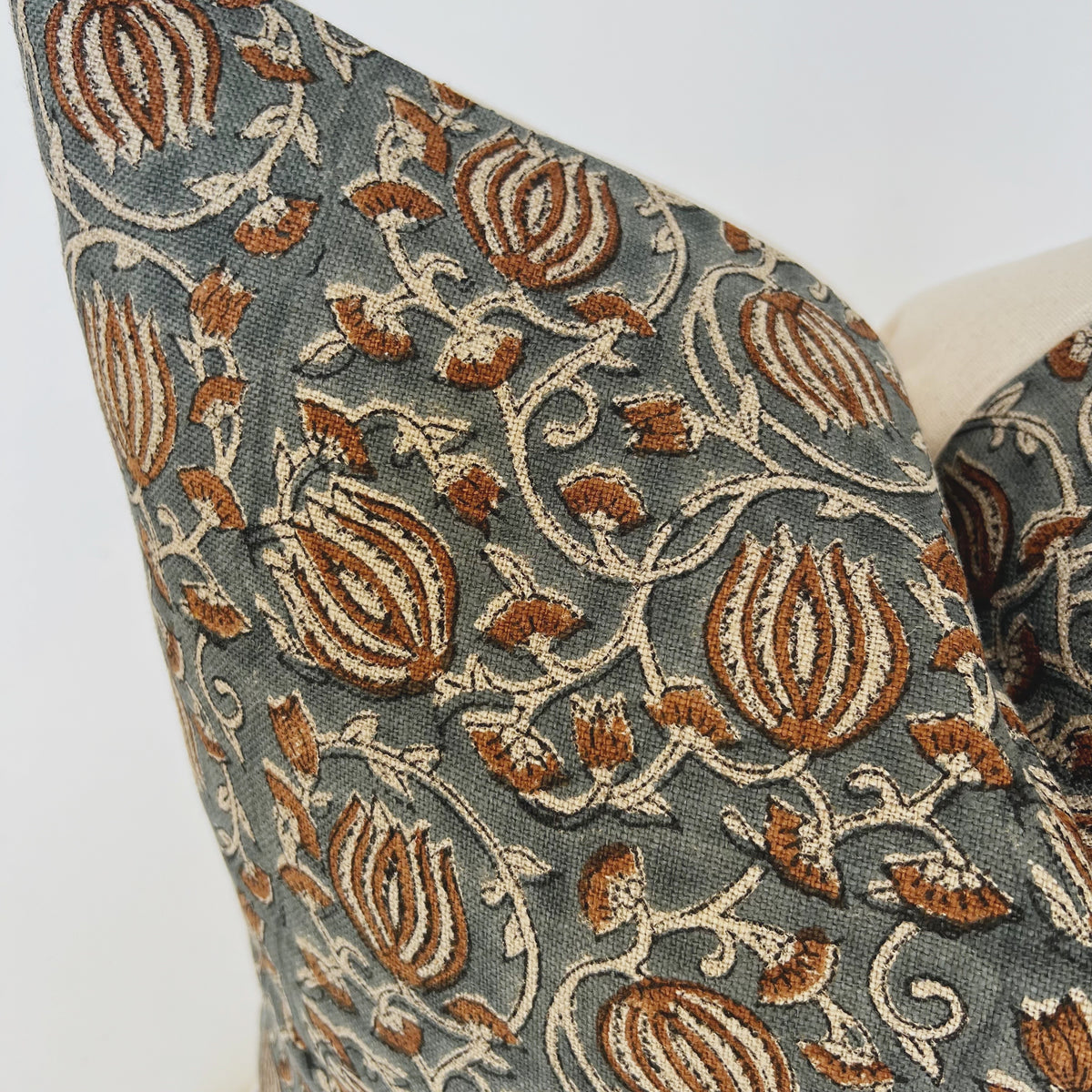 Maricio Floral Pillow Cover