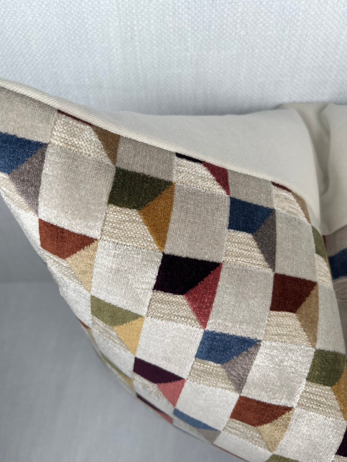 Vivian Multicolor Cube Velvet Pillow Cover – view 2