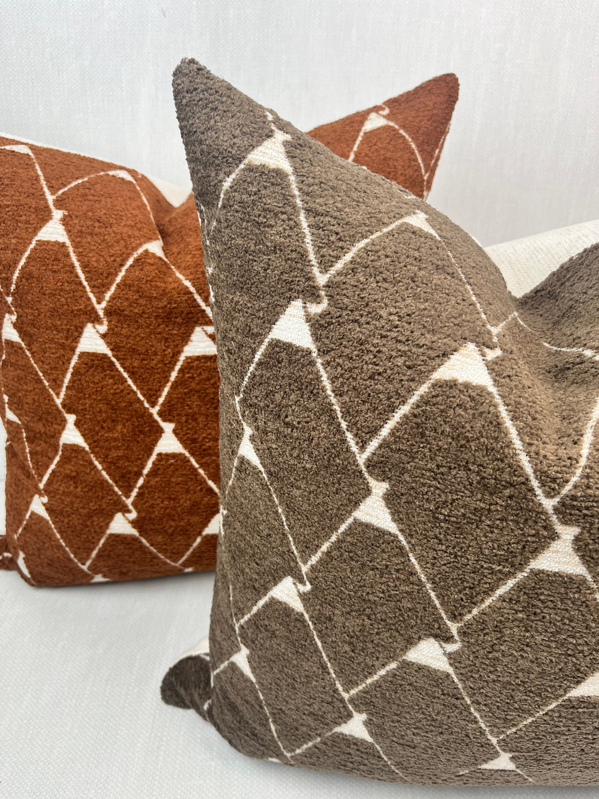 Sierra Brown Geometric Pillow Cover – view 3