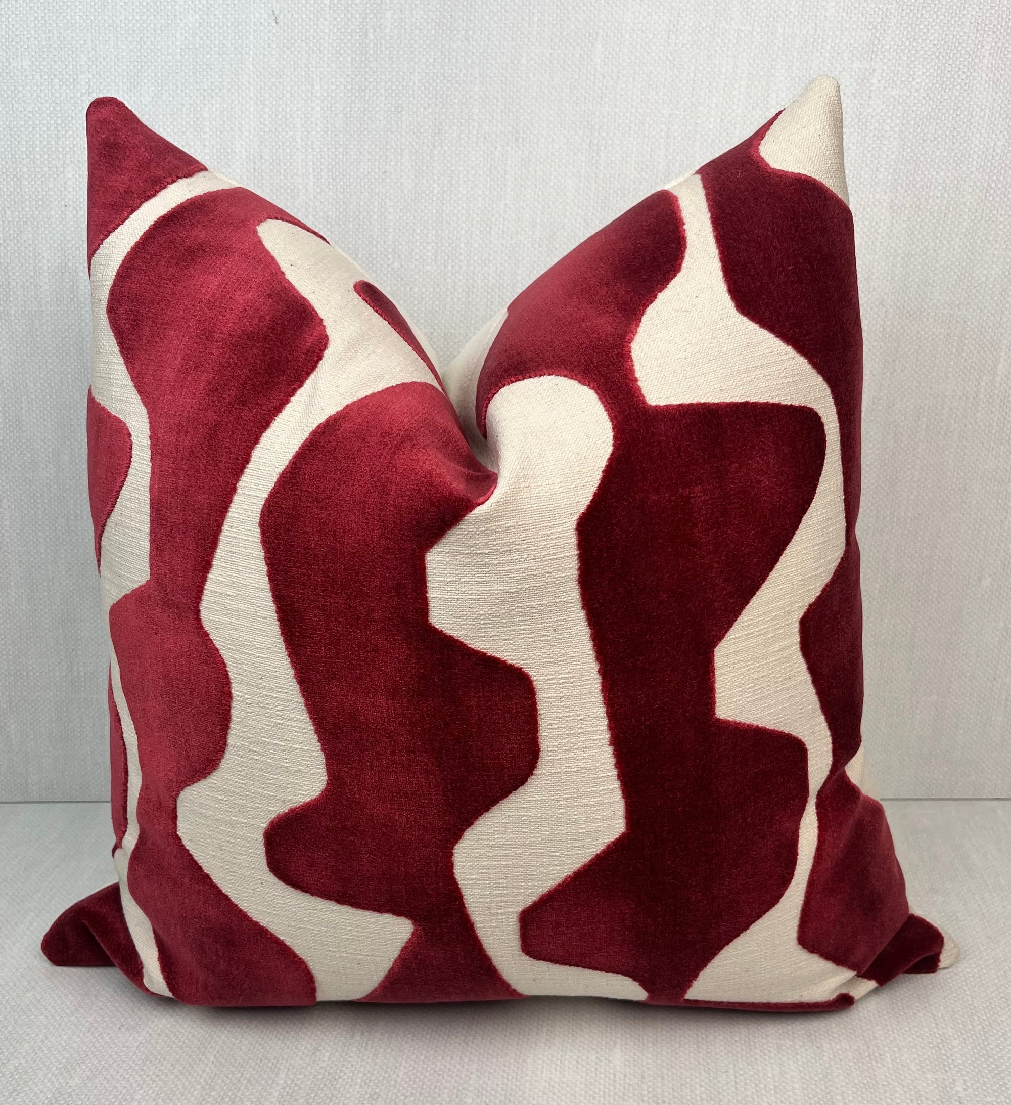 Emerson Crimson Wave Velvet Pillow Cover – view 3