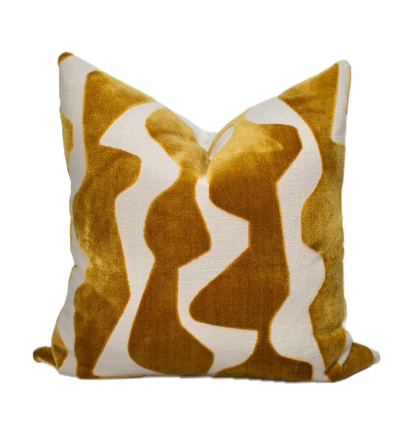 Emerson gold velvet abstract wave pillow cover – One Affirmation