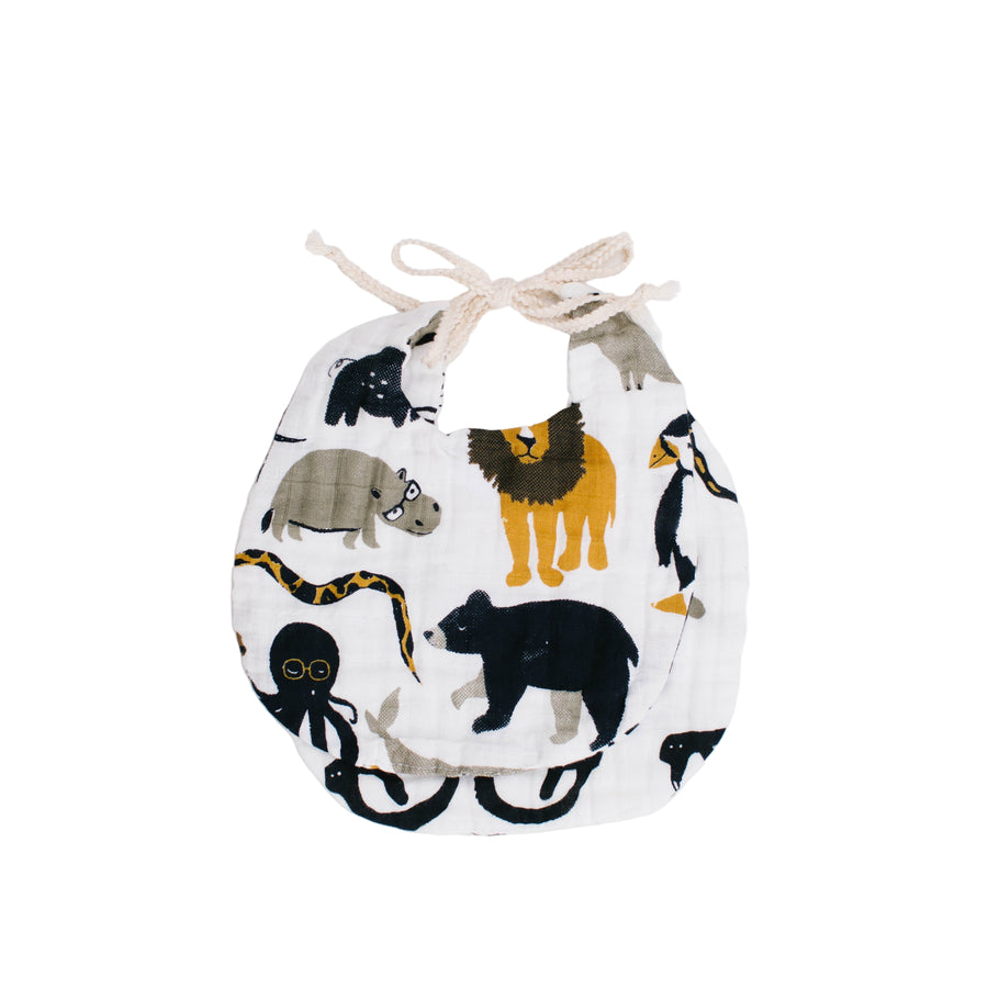 Set of 2 muslin bibs: Zoology animal print and Specs print