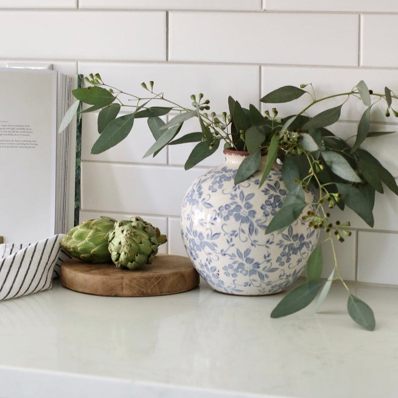 Laurelynn Vase