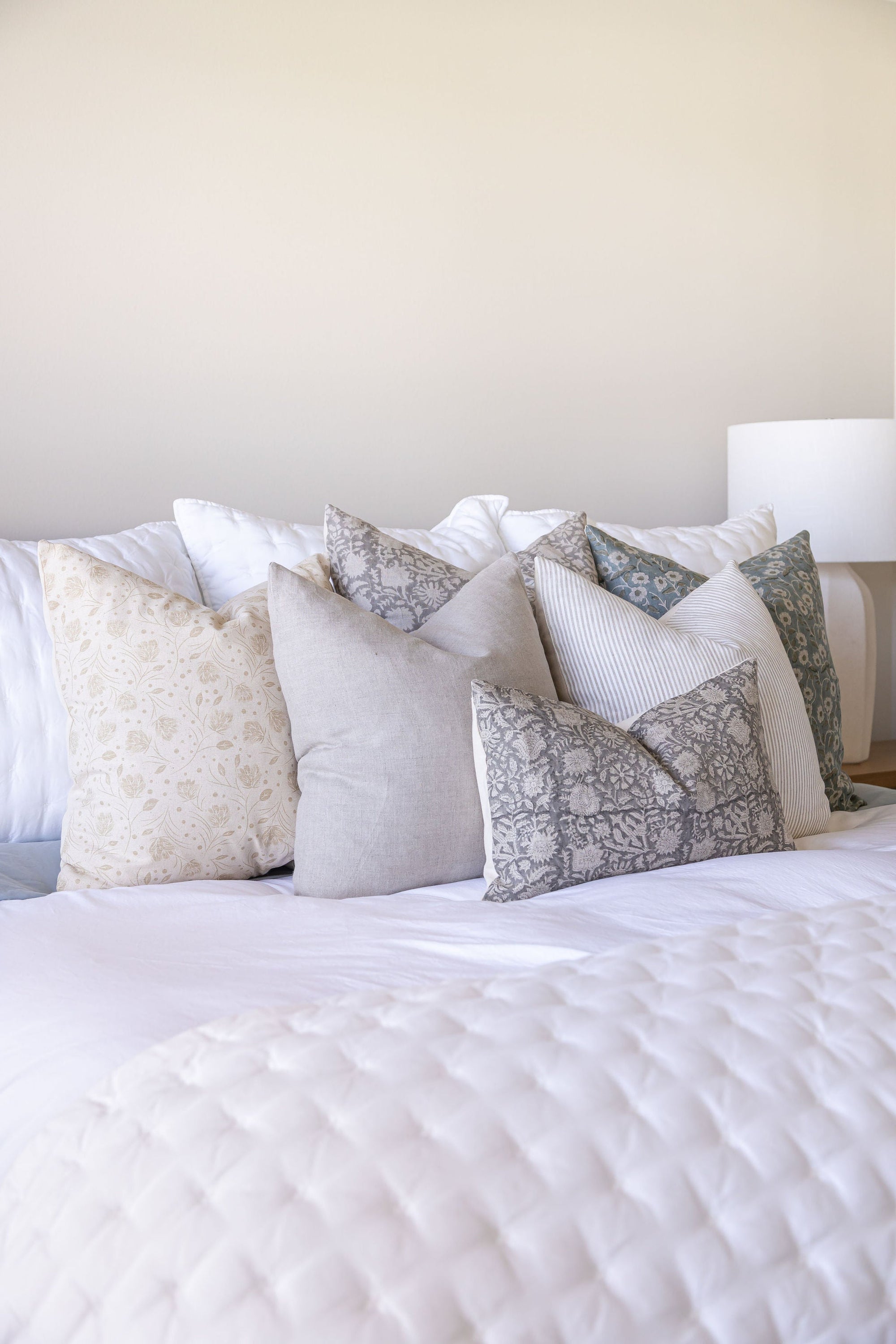 Dale Pillow Cover