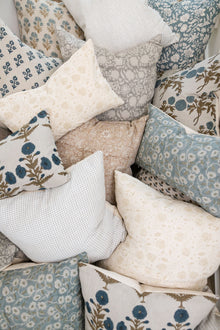 Avery Pillow Cover