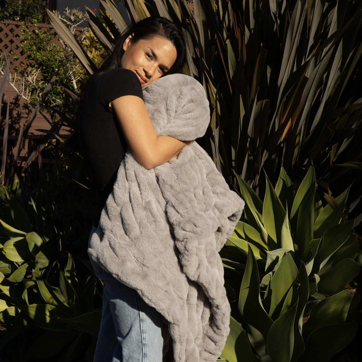 Luxxe Bubble Blanket
