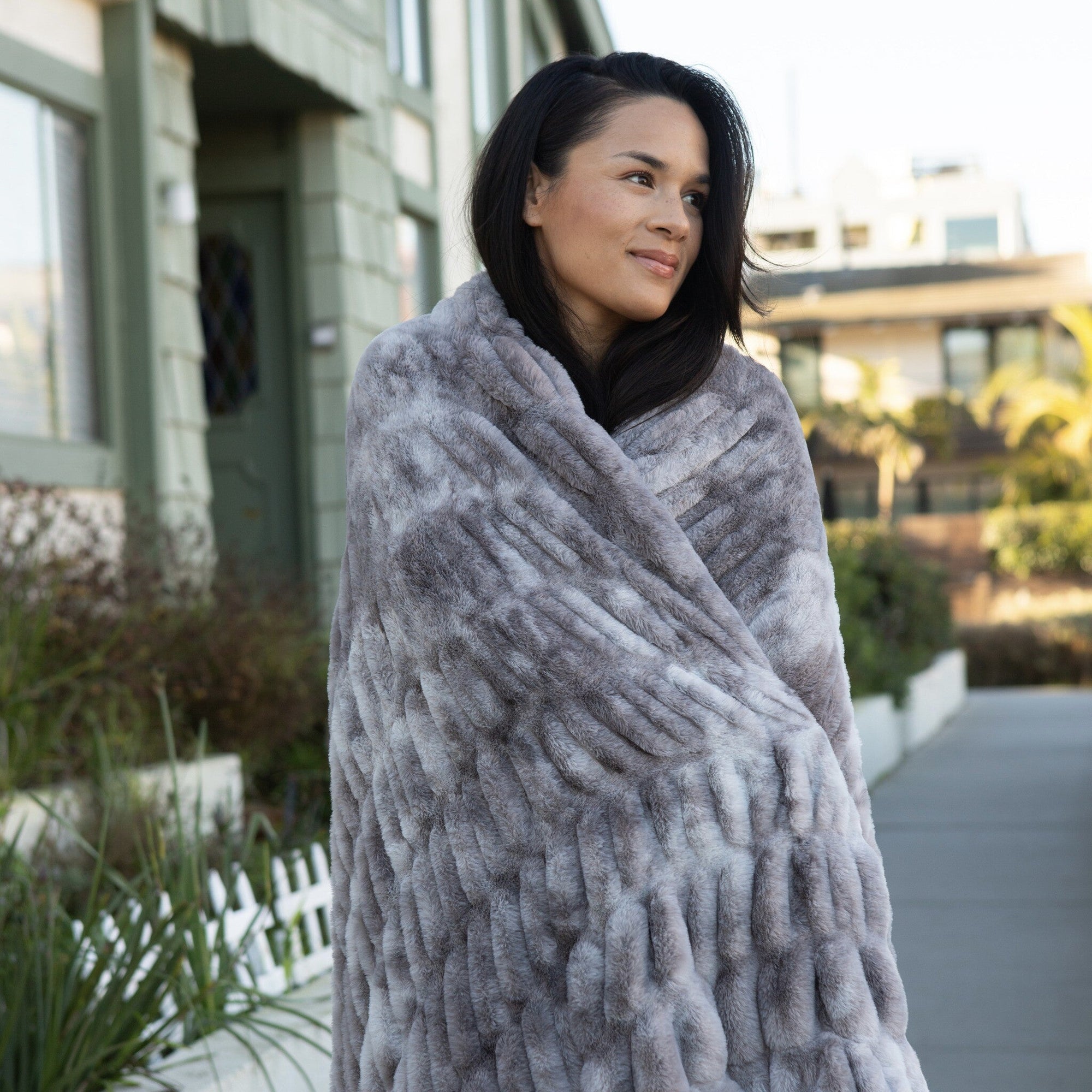 Luxxe Bubble Blanket