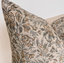 Sorrenta Floral Pillow Cover