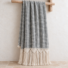 Mountain macramé cotton throw in black