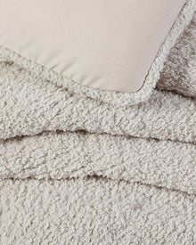 Snug Quilted Comforter